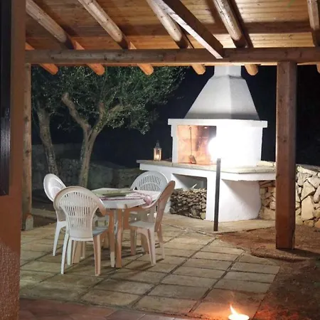 Le Dimore Di Nonna Teresa דירה אליסטה